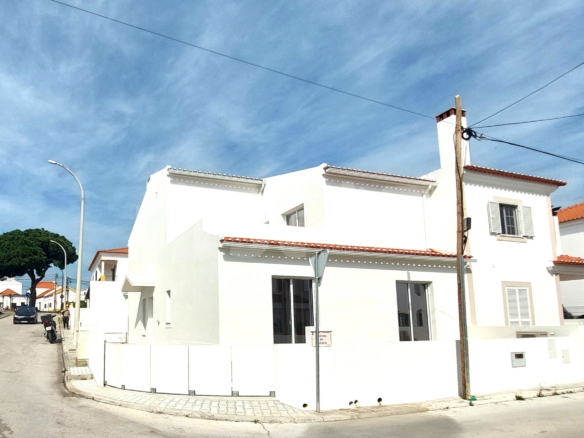 Moradia T4 Duplex com Piscina, Alcácer do Sal [FO1]