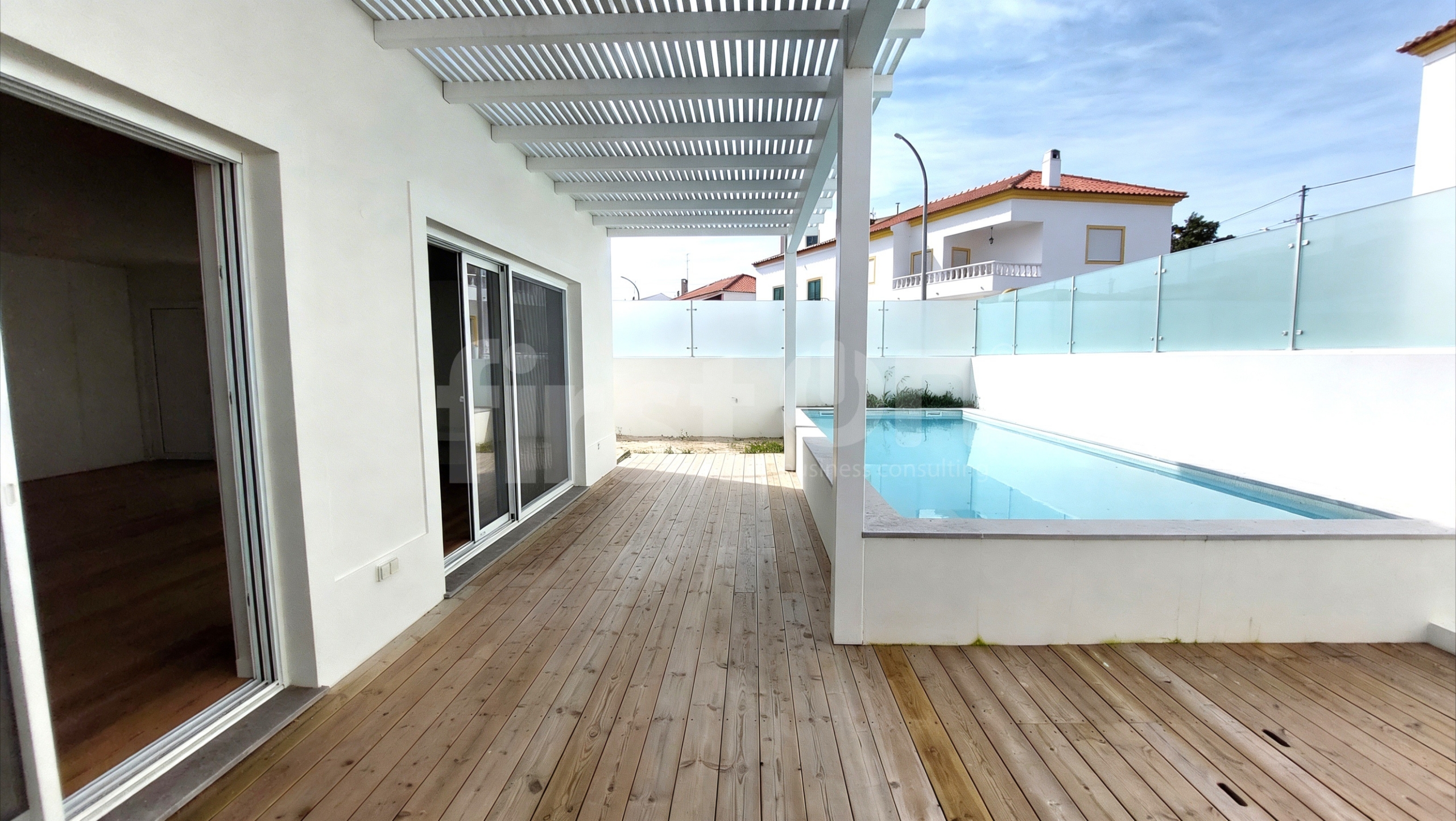 Moradia T4 Duplex com Piscina, Alcácer do Sal [FO1]